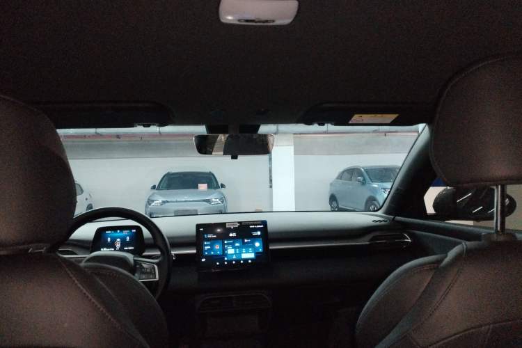 Used BYD e7 2025 Model 520 Smart Mobility Edition
