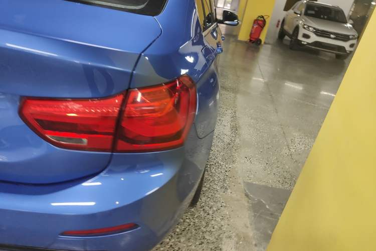 Used BMW 1 Series 2017 118i Sport Edition Right Rear Taillight