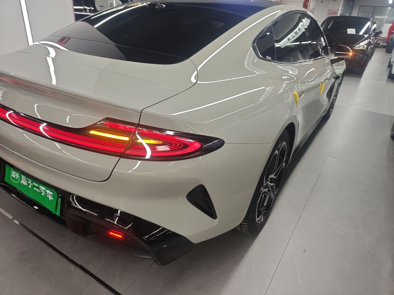 Xiaomi Auto SU7 2024 Four-Wheel Drive Ultra-Long Range Advanced Intelligent Driving Max Edition — снимка 9