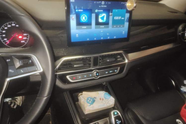 Used BYD Song 2021 Classic Edition 1.5T Automatic Elite Model Audio And AC Panel