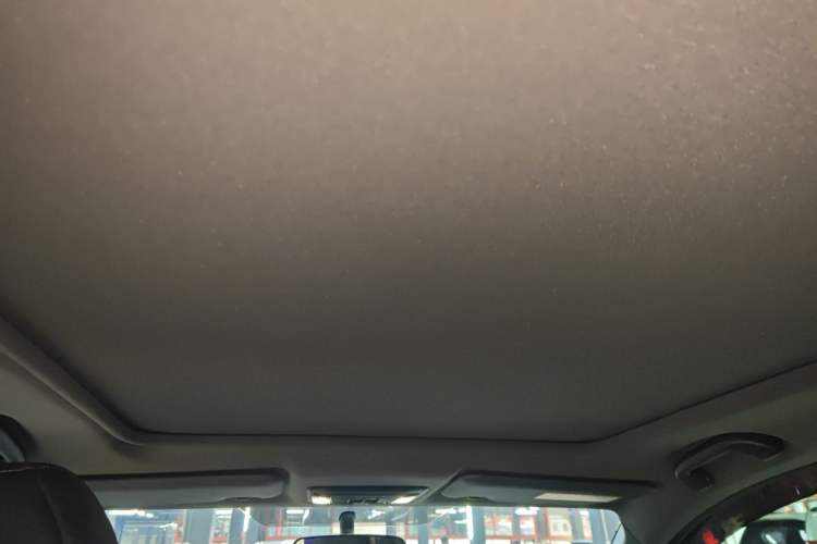 Used Honda XR-V 2015 1.8L EXi CVT Comfort Version Headliner