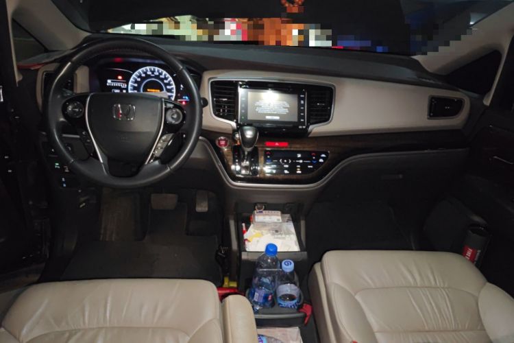 Used Honda Odyssey 2015 2.4L Supreme Edition
