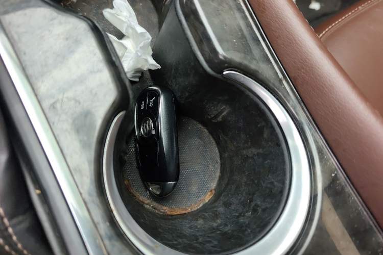 Used Buick Envision 2014 28T Four-Wheel Drive Elite Model Vehicle Key