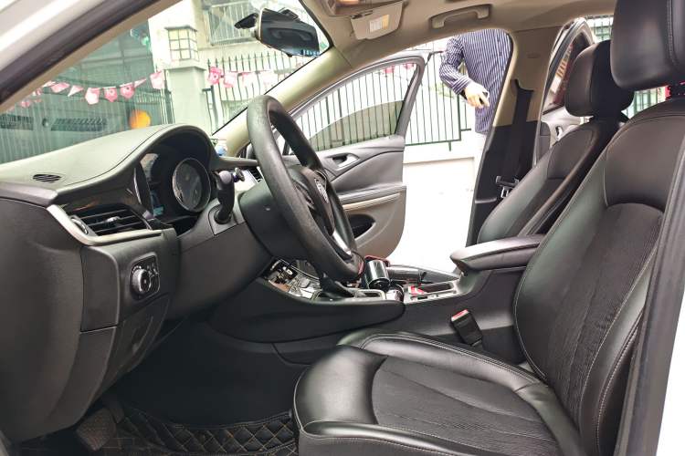 Used Buick Verano 2015 Sedan 20T Dual-Clutch Leading Model
