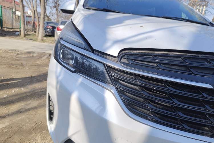 Used Buick GL8 2020 Land Business Class 652T Luxury Model
