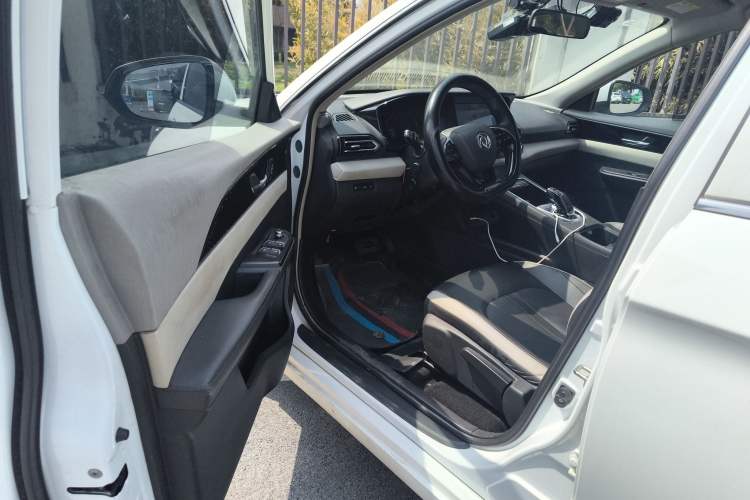 Used Dongfeng Aeolus E70 2021 500 Super Delight Edition