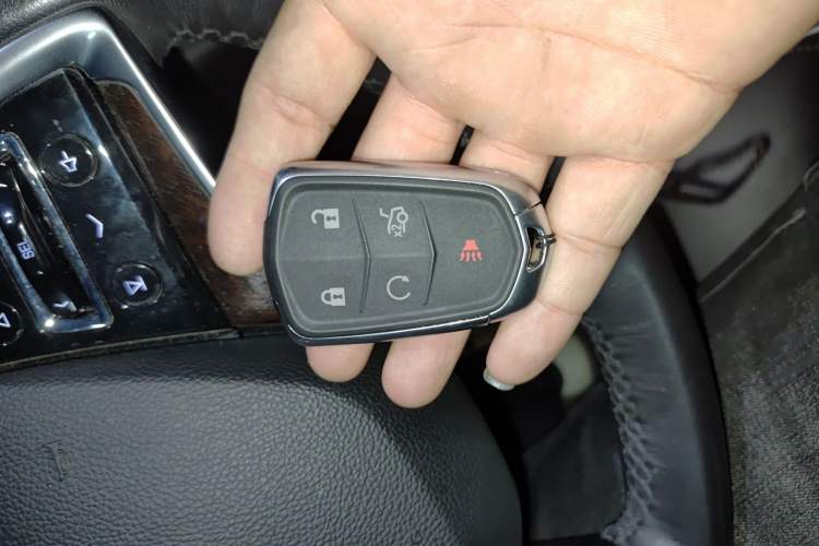 Used Cadillac XTS 2018 28T Elite Edition Vehicle Key