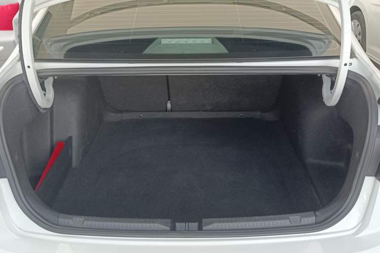 Used Volkswagen Bora 2021 1.5L Automatic Fashionable Smart Connectivity Version Trunk