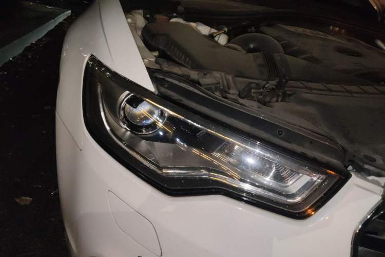 Used Audi A6L 2012 TFSI Standard Model Right Front Headlight