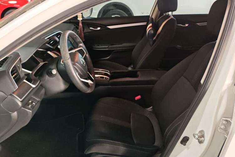 Used Honda Civic 2016 220TURBO CVT Luxury Edition