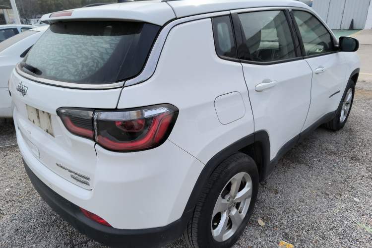 Used Jeep Compass 2017 200T Automatic Family Edition