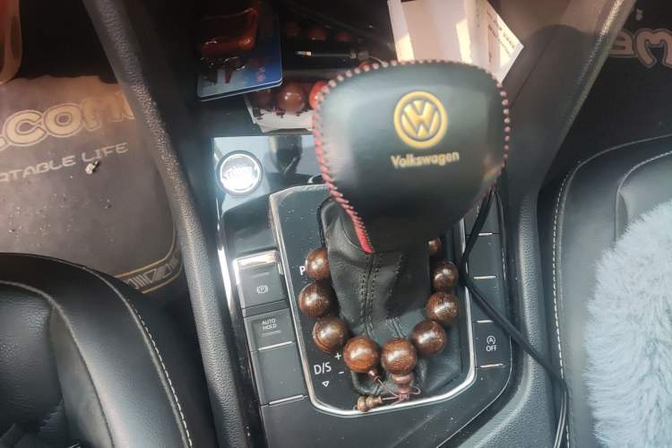 Used Volkswagen Tiguan L 2020 330TSI Automatic Two-Wheel Drive Panoramic Comfort Edition China VI Standard