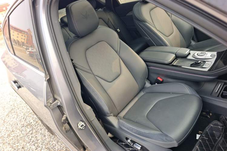 Used ARCFOX Alpha T 2022 653S+ 160kW
