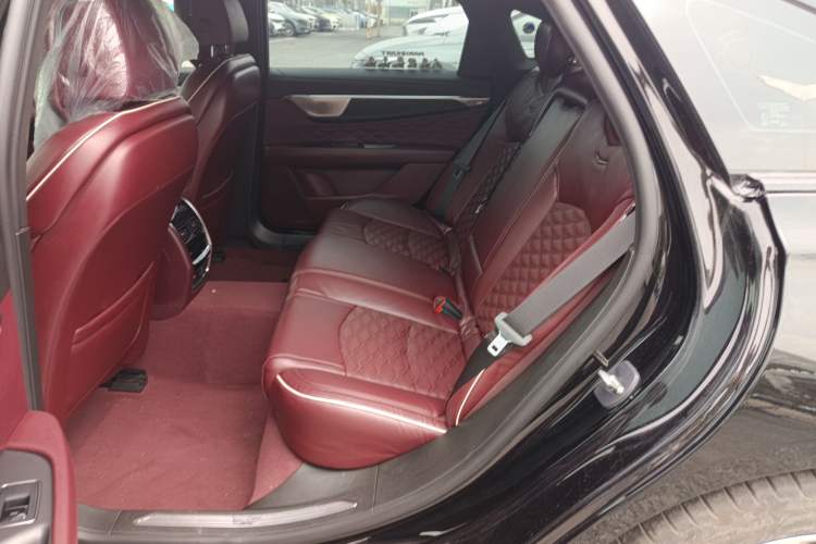 Used Cadillac CT6 2023 28T Prestige Model Left Rear Seat