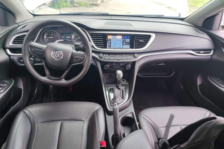 Used Buick GT 2021 Revised Version Flagship 1.5L Automatic Elite Edition Center Console