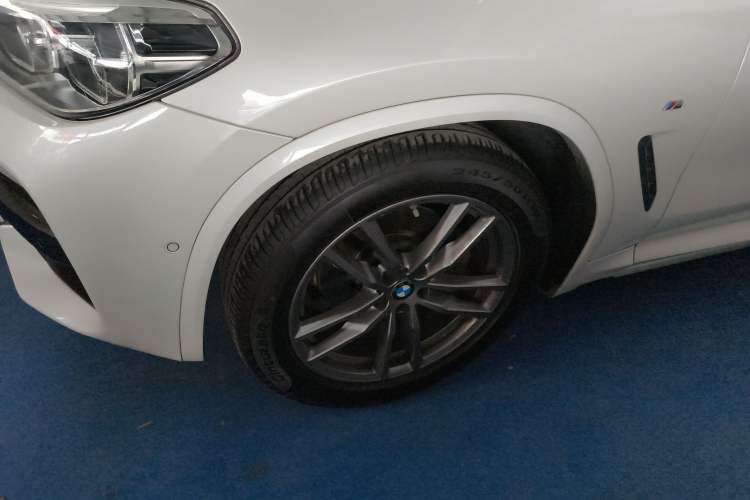 Used BMW X3 2020 xDrive28i M Sport Package Left Front Wheel Hub