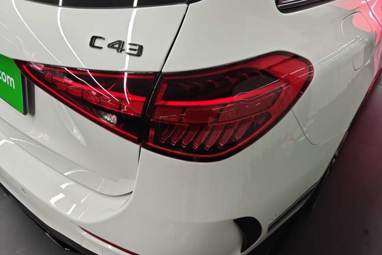 Used Mercedes-Benz C-Class AMG 2023 AMG C 43 4MATIC Estate Special Edition Exterior 3