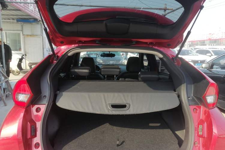 Used Mitsubishi Eclipse Cross 2019 1.5T CVT Two-Wheel Drive Dream Edition China VI Standard Trunk