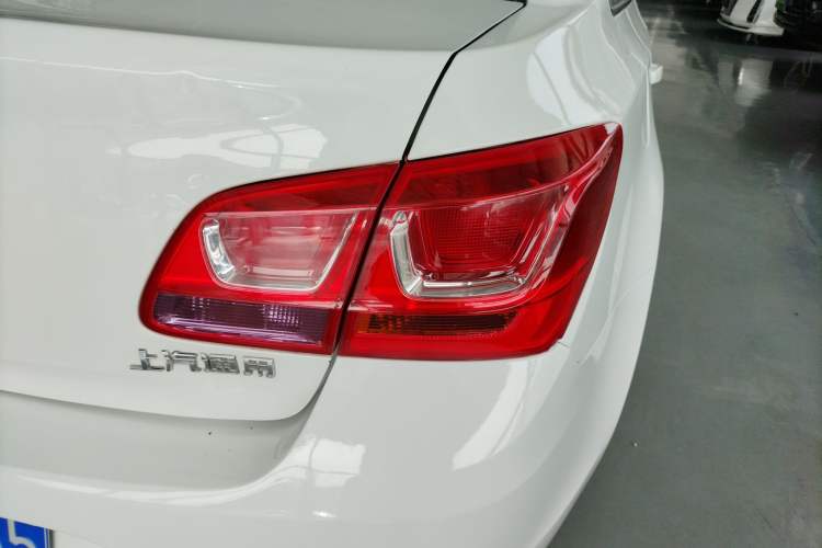 Used Chevrolet Cruze 2015 1.5L Classic SL MT
