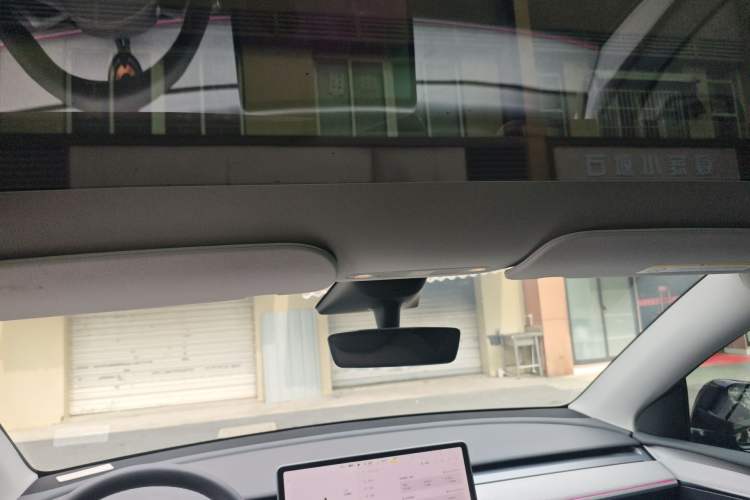 Used Tesla Model Y 2023 Rear-Wheel-Drive Version