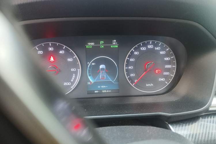 Used BYD Qin New Energy 2019 High-Range Deluxe Model Odometer Close Up