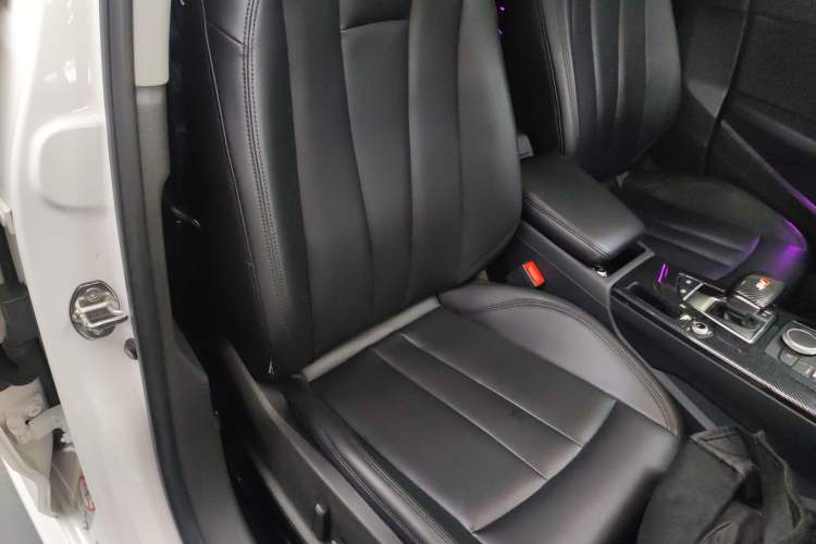 Used Audi A4L 2018 30th Anniversary Edition 40 TFSI Trendy Model
