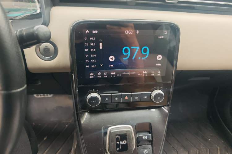 Used ORA iQ 2018 High-Range Version Smart Connectivity Model
