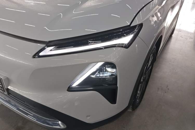 Used Wuling Xingguang S 2025 Model, 130km Leading Edition Left Front Headlight