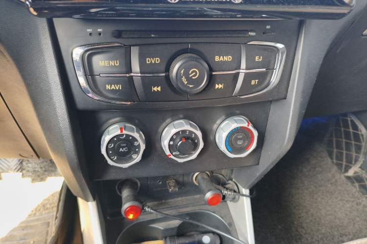 Used Brilliance V3 2015 1.5T Manual Urban Model