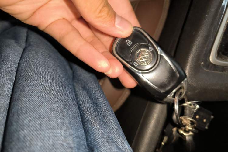 Used Buick GL6 2019 18T 6-Seater Connected Luxury Version China V Standard
