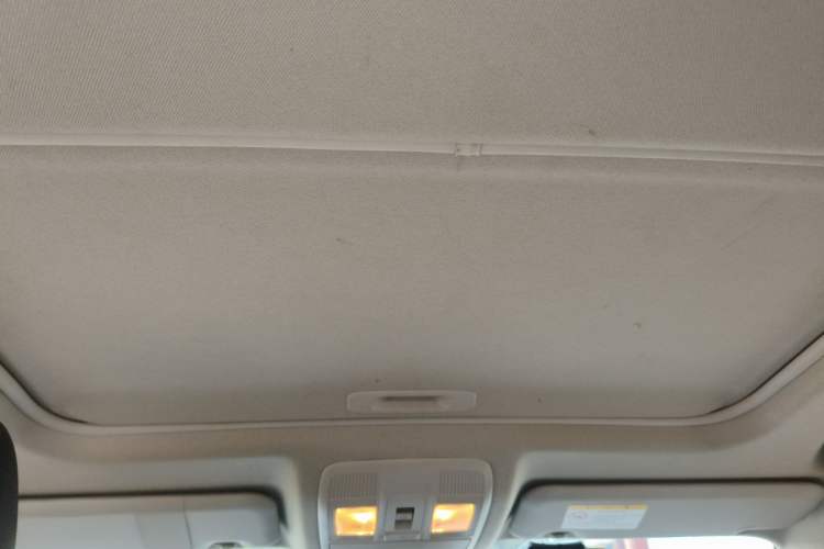 Used Mazda 3 Axela 2014 Sedan 2.0L Automatic Sport Model Headliner