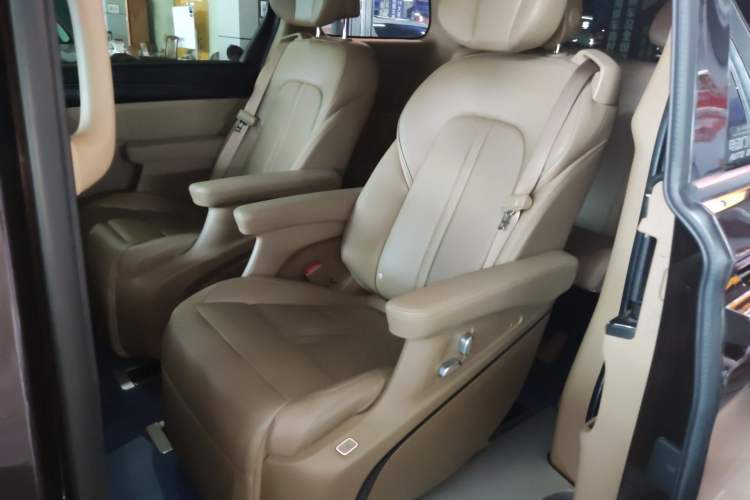 Used Buick GL8 2021 ES Landtrek 653T Luxury Model