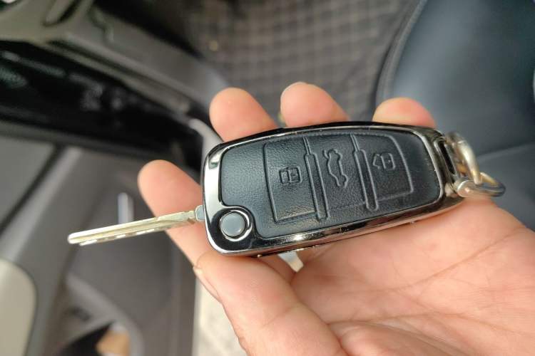 Used Audi Q7 2010 3.6 FSI quattro base version