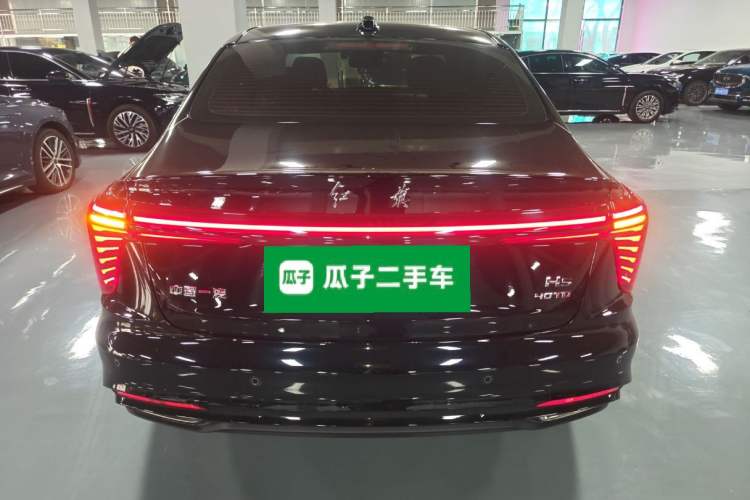 Used Hongqi H5 2025 2.0T Automatic Xuan Ying Edition Rear