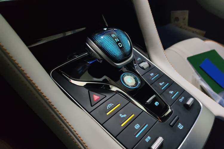 Used BYD Song PLUS New Energy 2021 EV Flagship Model
