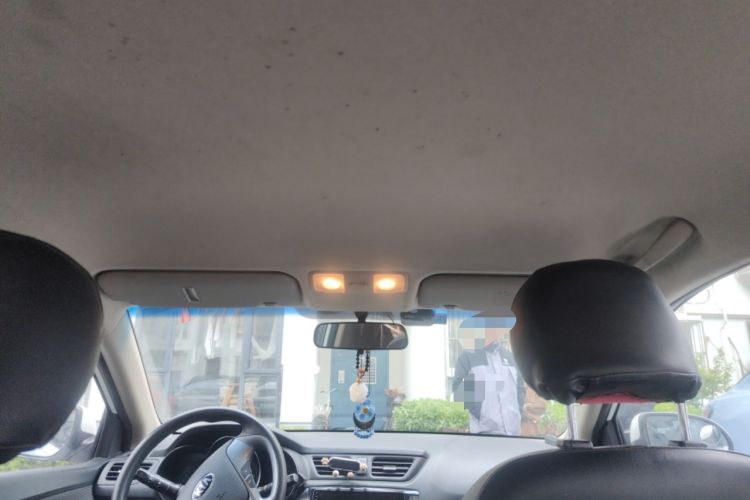 Used Kia K2 2015 Sedan 1.4L MT GLS Headliner