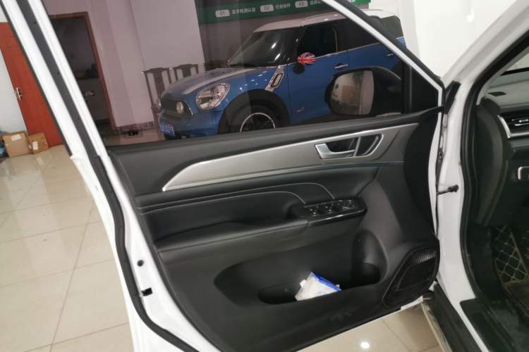 Used Haval M6 2021 PLUS 1.5T DCT Luxury Smart Connectivity Model