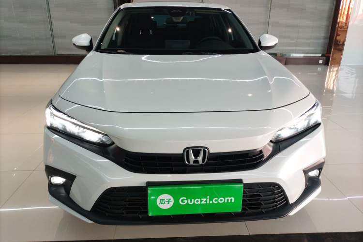 Used Honda Civic 2023 240TURBO CVT Dynamic Edition
