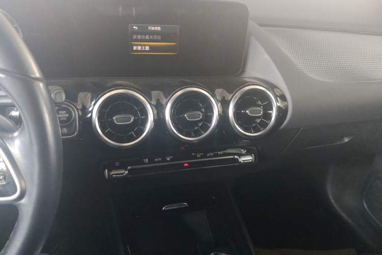 Used Mercedes-Benz B-Class 2022 Revised B 200 Dynamic Edition Audio And AC Panel