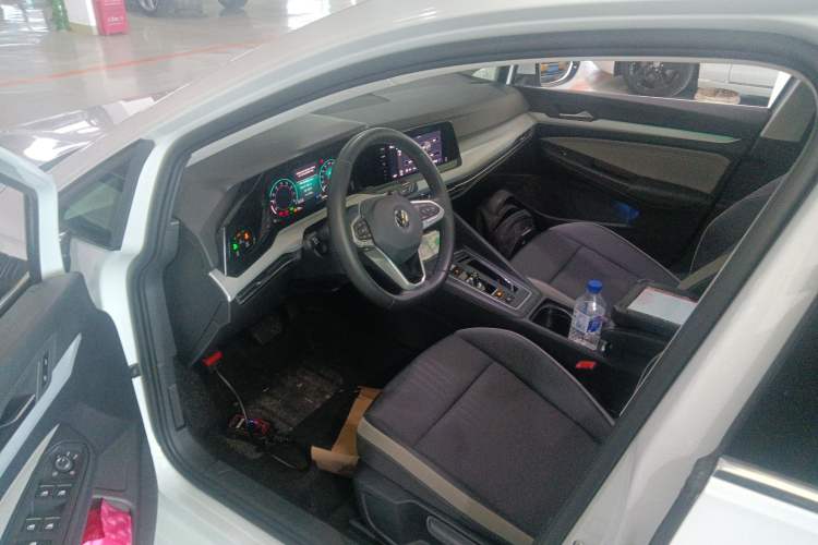 Used Volkswagen Golf 2021 280TSI DSG Pro Left Front Seat