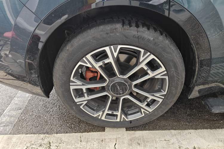 Used Lynk & Co 900 2025 2.0T Ultra Right Rear Wheel Hub