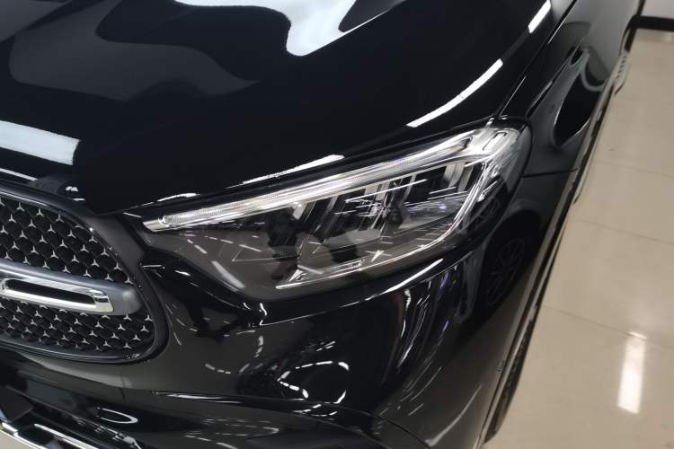 Used Mercedes-Benz GLC 2023 Facelift GLC 260 L 4MATIC Luxury Version 7-Seater