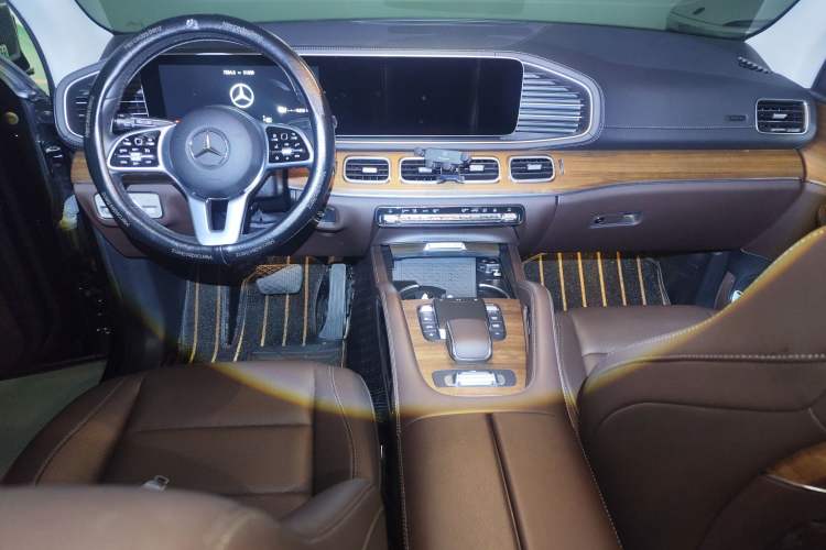 Used Mercedes-Benz GLE New Energy 2021 GLE 350 e 4MATIC Center Console