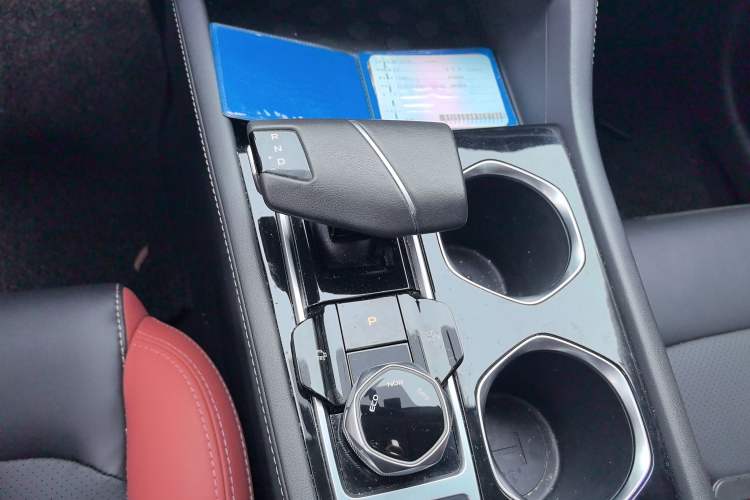 Used CHANGAN Eado 2022 PLUS Blue Whale NE 1.4T GDI DCT Prestige Edition
