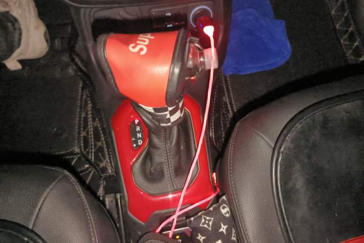 Used Jeep Renegade 2018 Connected Large Screen Version 180T Automatic Jingneng Version
