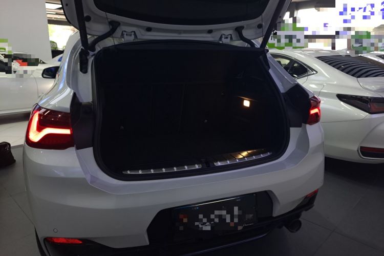 Used BMW X2 2021 sDrive25i Midnight Edition
