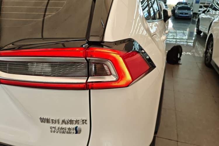 Used Toyota Wildlander New Energy 2021 High-Performance Edition 2.5L Four-Wheel Drive Powerful Version
