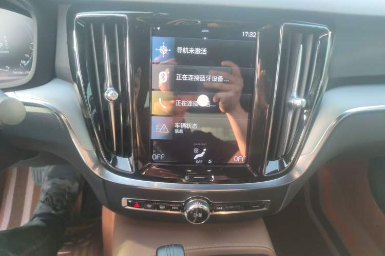 Used Volvo S60 New Energy 2021 T8 E-Drive Hybrid Four-Wheel Drive Smart Luxury Edition