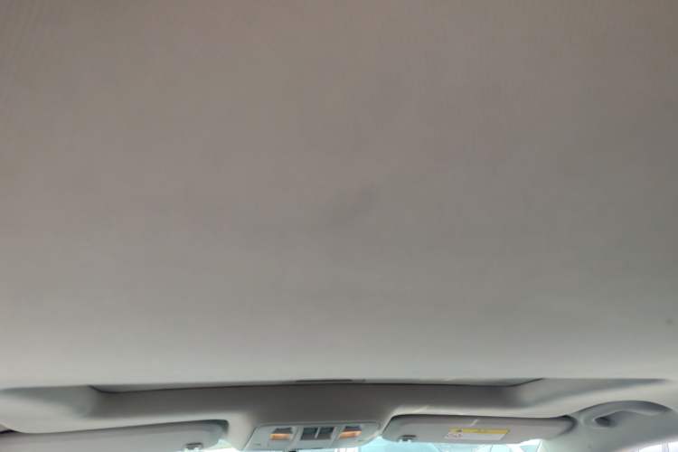 Used Chevrolet Malibu 2017 1.5T Automatic Luxury Edition Headliner