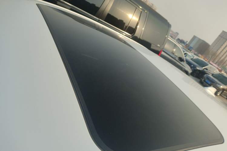 Used BMW 3 Series 2018 320Li Fashion Model
